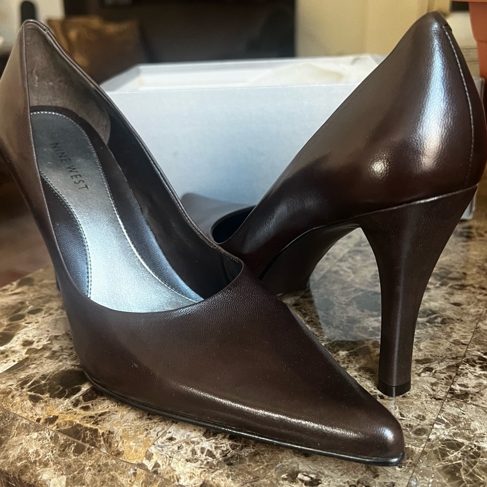 Nine West Women's Brown Pumps
